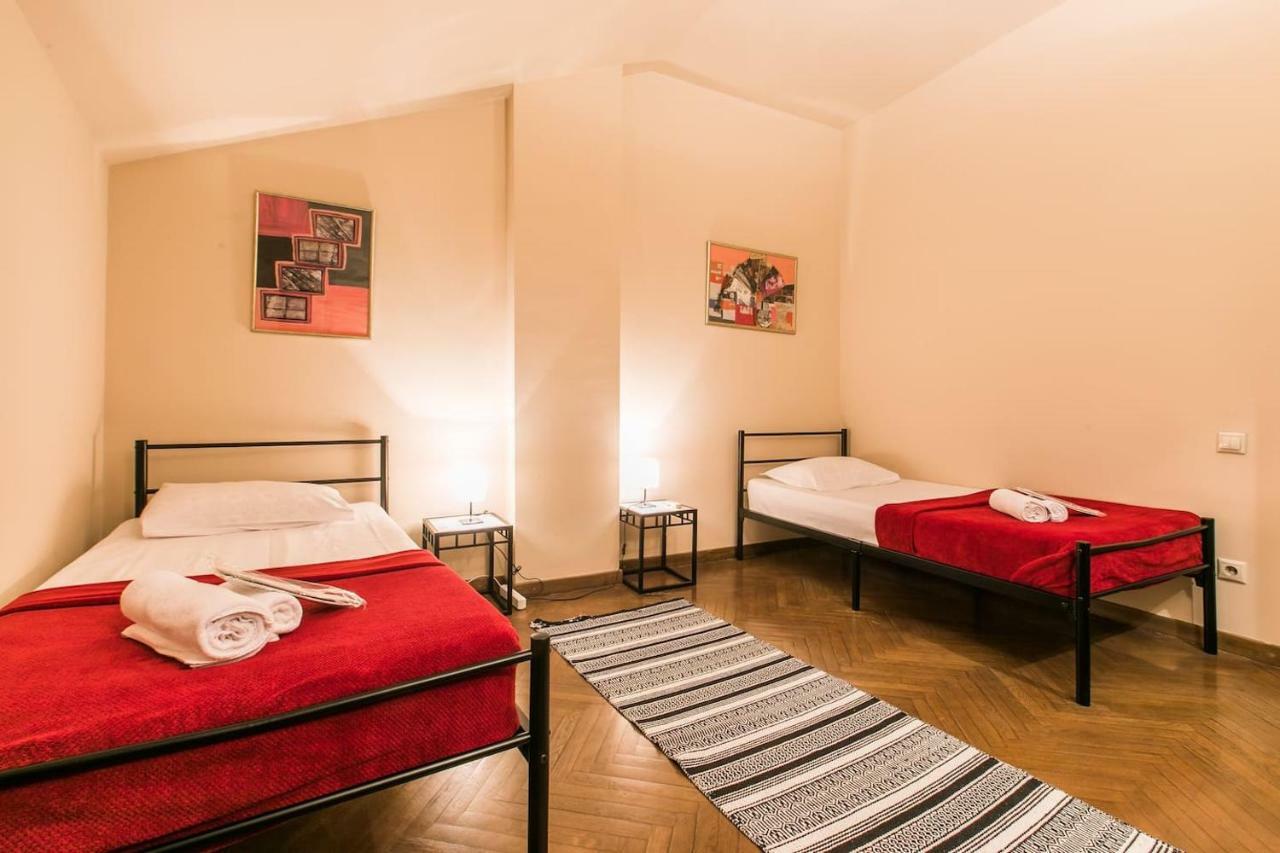 Proper Apartment - Duplex Home Tbilisi Buitenkant foto